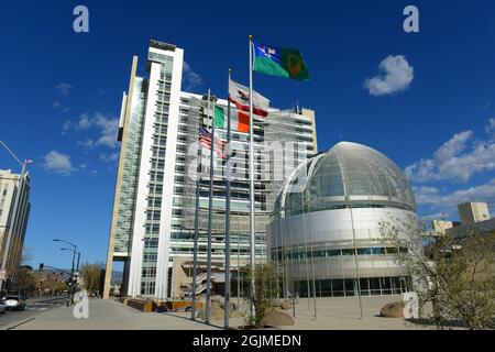 San Jose City Hall mit Postmodern-Stil befindet sich in der 200 East Santa Clara Street in der N 5th Street in der Innenstadt von San Jose, Kalifornien, USA. Stockfoto