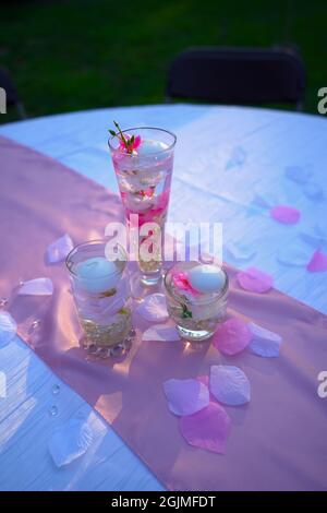 Hochzeitsfeier Dinner Tischdekoration Stockfoto