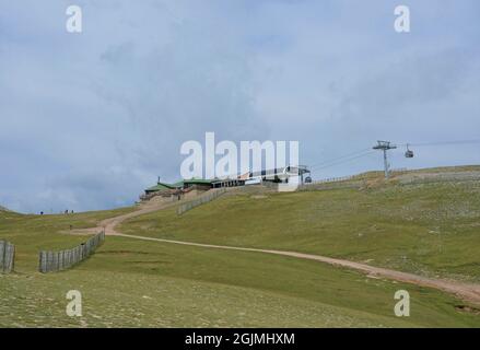 Die Eagles Nest Refuge befindet sich im Skigebiet La Molina, Gerona, Katalonien, Spanien Stockfoto