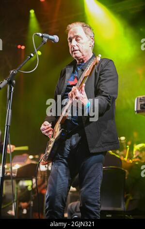 10. September 2021, Leeds, South Yorkshire, U.K: Go West Performing at , 80s Classical Concert , Leeds Millenium Square , UK , 10.09.2021 (Bildnachweis: © Robin Burns/ZUMA Press Wire) Stockfoto