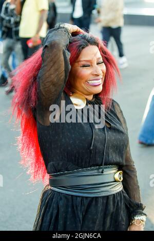 New York, USA. September 2021. Chaka Khan bei der Coach Fashion Show während der Frühjahr/Sommer 2022 Kollektionen Fashion Show auf der New York Fashion Week in New York, NY am 10. September 2021. (Foto von Jonas Gustavsson/Sipa USA) Quelle: SIPA USA/Alamy Live News Stockfoto