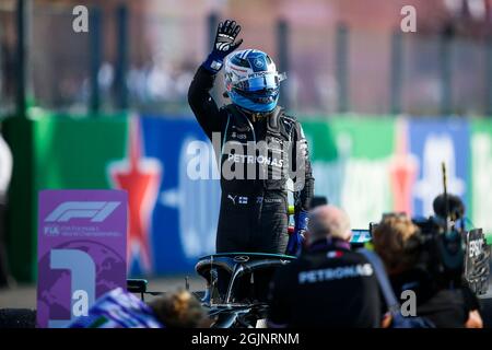 BOTTAS Valtteri (FIN), Mercedes AMG F1 GP W12 E Performance, Sieger des Sprintrennen während der Formel 1 Heineken Gran Premio D'italia 2021, Grand Prix von Italien, 14. Lauf der FIA Formel 1 Weltmeisterschaft 2021 vom 9. Bis 12. September 2021 auf dem Autodromo Nazionale di Monza, In Monza, Italien - Foto Joao Filipe / DPPI Stockfoto