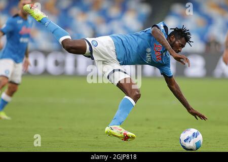 Napoli, Italien. September 2021. Andre Zambo Anguissa von SSC Napoli während des Fußballspiels der Serie A 2021/2022 zwischen SSC Napoli und Juventus FC im Stadion Diego Armando Maradona in Napoli (Italien), 11. September 2021. Foto Cesare Purini/Insidefoto Kredit: Insidefoto srl/Alamy Live News Stockfoto