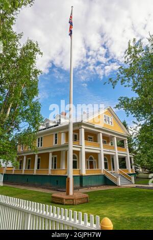 Kanada, Yukon Territory, Dawson City, Commissioner's House erbaut 1901, zuletzt besetzt von einem Kommissar im Jahr 1916 Stockfoto