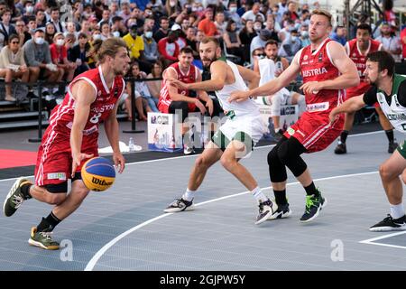 Paris, Frankreich. September 2021. Moritz Lanegger (Österreich) in Aktion während des FIBA 3x3 Europe Cup 2021 (2. Tag), Basketball EuroCup Championship in Paris, Frankreich, September 11 2021 Quelle: Independent Photo Agency/Alamy Live News Stockfoto