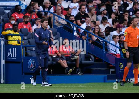 Paris, Frankreich. September 2021. Paris SG Coach MAURICIO POCHETTINO während der französischen Fußballmeisterschaft isst die Ligue 1 Uber zwischen Paris Saint Germain und Clermont im Parc des Princes Stadium - Paris Frankreich.Paris SG gewann 4:0 (Bildquelle: © Pierre Stevenin/ZUMA Press Wire) Stockfoto