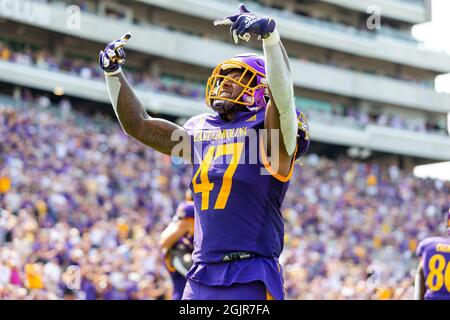 Greenville, NC, USA. September 2021. East Carolina Pirates läuft zurück Rahjai Harris (47) feiert im vierten Quartal des NCAA-Matches im dowdy-Ficklen Stadium in Greenville, NC. (Scott Kinser/Cal Sport Media). Kredit: csm/Alamy Live Nachrichten Stockfoto