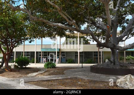 REDONDO BEACH, CALIFORNIA - 10 SEP 2021: Civic Center in der beliebten South Bay Gegend von Südkalifornien. Stockfoto