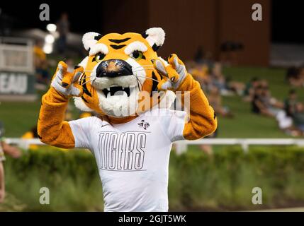 Waco, Texas, USA. September 2021. Maskottchen der Texas Southern Tigers während der 2. Hälfte des NCAA Football-Spiels zwischen den Texas Southern Tigers und Baylor Bears im McLane Stadium in Waco, Texas. Matthew Lynch/CSM/Alamy Live News Stockfoto