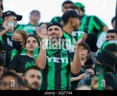 Houston, Texas, USA. September 2021. Unterstützer des FC Austin während eines Fußballspiels der Major League zwischen dem Houston Dynamo und dem FC Austin am 11. September 2021 in Houston, Texas. (Bild: © Scott Coleman/ZUMA Press Wire) Stockfoto