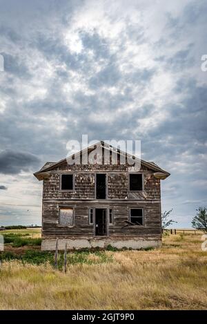 Ein verlassenes Krankenhaus in der Geisterstadt Robsart, Saskatchewan Stockfoto