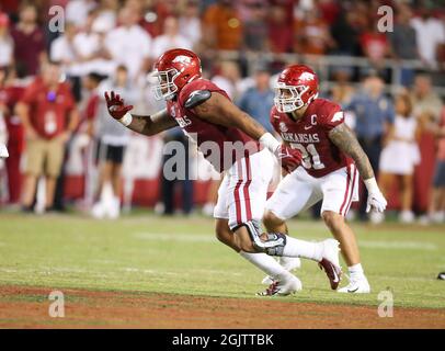 11. September 2021: Razorback Defensive End Markell Utsey #0 kommt auf das Feld. Arkansas besiegte Texas 40-21 in der US-Bundesstaaten-Region, Richey Miller/CSM Stockfoto