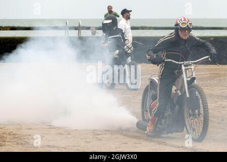 Das Mile Beach Race 2021. Motorrad Sprint Rennen auf Margate Sands Beach Thanet Kent UK Stockfoto