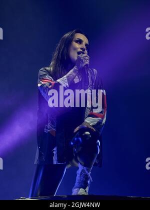 Moskau, Russland. September 2021. Tatiana Shmayljuk von der Jinjer Band spielt live auf der Bühne des Moskauer 1930. (Foto von Mihail Siergiejevicz/SOPA IMAG/Sipa USA) Quelle: SIPA USA/Alamy Live News Stockfoto