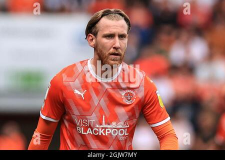 Blackpool, Großbritannien. September 2021. Josh Bowler #11 von Blackpool während des Spiels in Blackpool, Großbritannien am 9/11/2021. (Foto von Mark Cosgrove/News Images/Sipa USA) Quelle: SIPA USA/Alamy Live News Stockfoto