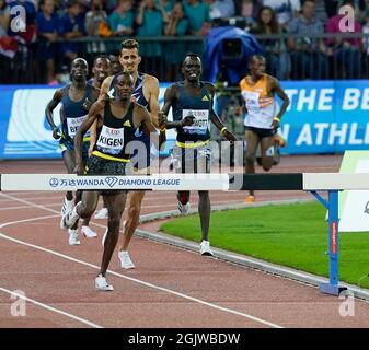 Zürich, 09. Sep 2021 3000m-Sieger Benjamin Kigen (KEN) in Aktion während der Wanda Diamond League im Litzigrund Stadium Zürich Schweiz am Sep Stockfoto