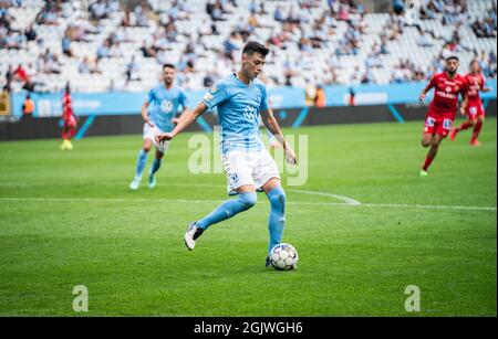 Malmoe, Schweden. September 2021. Anel Ahmedhodzic (15) von Malmoe FF während des Allsvenskan-Spiels zwischen Malmoe FF und IFK Norrkoping im Eleda Stadion in Malmoe. (Foto: Gonzales Photo/Alamy Live News Stockfoto