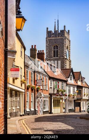 29. Juni 2019: Norwich, Norfolk - Princes Street ist eine historische gepflasterte Straße im Zentrum von Norwich, Norfolk, mit vielen alten und interessanten Gebäude Stockfoto