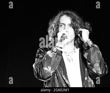 Vicenza, VI, Italien - 7. September 2021: SANGIOVANNI eine junge italienische Sängerin in Live-Konzert Stockfoto