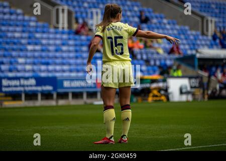 Katie McCabe (15 Arsenal) während des Barclays FA Womens Super League-Spiels zwischen Reading und Arsenal im Select Car Leasing Stadium Reading, England. Stockfoto