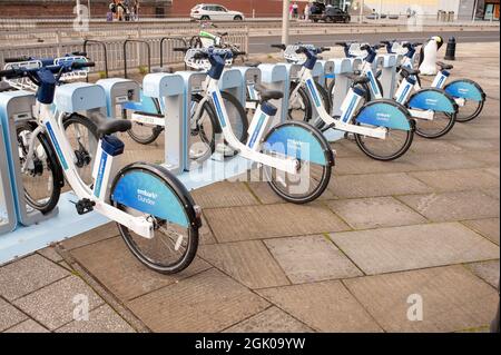 Ride On wurde vom Stadtrat von Dundee zum exklusiven Betreiber von E-Bike-Sharing-Services in der Stadt gewählt. Stockfoto