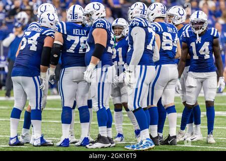 Indianapolis, Indiana, USA. September 2021. Indianapolis Colts vergehen im Spiel zwischen den Seattle Seahawks und den Indianapolis Colts im Lucas Oil Stadium, Indianapolis, Indiana. (Bild: © Scott Stuart/ZUMA Press Wire) Bild: ZUMA Press, Inc./Alamy Live News Stockfoto