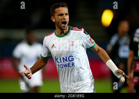 LEUVEN, BELGIEN – SEPTEMBER 12: Siebe Schrijvers von OH Leuven feiert das erste Tor seiner Mannschaft beim Jupiler Pro League-Spiel zwischen OH Leuven und KV Kortrijk am 12. September 2021 im King Power-Stadion Den Dreef in Leuven, Belgien (Foto: Perry van de Leuvert/Orange Picts) Stockfoto