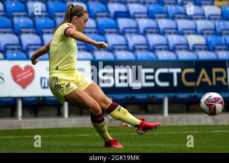 Katie McCabe (15 Arsenal) während des Barclays FA Womens Super League-Spiels zwischen Reading und Arsenal im Select Car Leasing Stadium Reading, England. Stockfoto