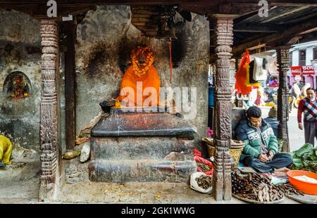 Lakshmi Narayan Tempel (auch bekannt als Garud Narayan Tempel) auf dem Kathmandu Durbar Platz, vor dem Erdbeben in Nepal im April 2015 Stockfoto