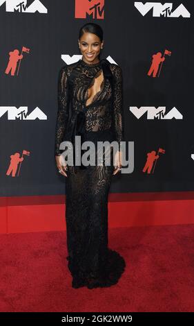 Ciara nimmt am 2021 12. September 2021 an den MTV Video Music Awards im Barclays Center im Stadtteil Brooklyn in New York City Teil. Foto: Jeremy Smith/imageSPACE Stockfoto