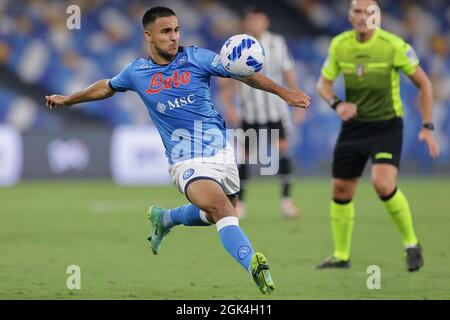 Napoli, Italien. September 2021. Adam Ounas von SSC Napoli während der Serie A 2021/2022 Fußballspiel zwischen SSC Napoli und Juventus FC im Diego Armando Maradona Stadion in Napoli (Italien), 11. September 2021. Foto Cesare Purini/Insidefoto Kredit: Insidefoto srl/Alamy Live News Stockfoto