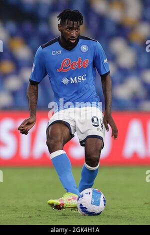 Napoli, Italien. September 2021. Andre Zambo Anguissa von SSC Napoli während des Fußballspiels der Serie A 2021/2022 zwischen SSC Napoli und Juventus FC im Stadion Diego Armando Maradona in Napoli (Italien), 11. September 2021. Foto Cesare Purini/Insidefoto Kredit: Insidefoto srl/Alamy Live News Stockfoto