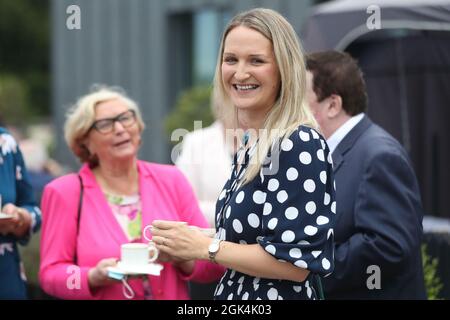 Justizministerin Helen McEntee, die in Mutterschaftsurlaub ist, nimmt an der Fine Gael Party „Think in“ im Trim Castle Hotel in Co Meath Teil. Bilddatum: Montag, 13. September 2021. Stockfoto