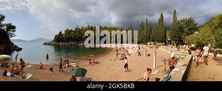 Montenegro, Przhno - 10. September 2021: Queen's Beach Adriatic Coast Stockfoto