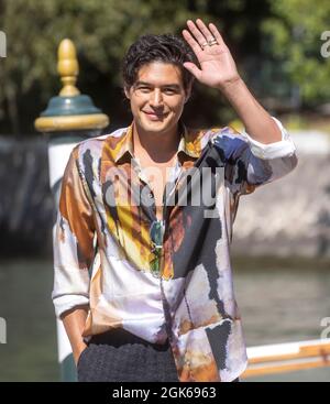 Cristiano Caccamo, kommt zum 78. Filmfestival in Venedig Stockfoto