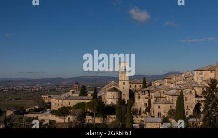 Die Stadt San Francesco hat eine lange Geschichte mit wichtigen römischen, mittelalterlichen und Renaissance-Überresten. Stockfoto