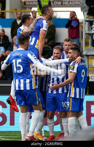 Brighton's Alexis MacAllister feiert Torreigen, um seine Seite zu vereitern 2-1 Bild von Steve Flynn/AHPIX.com, Fußball: Englisches Premier League-Spiel Burnl Stockfoto