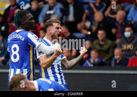 Brighton's Alexis MacAllister feiert Torreigen, um seine Seite zu vereitern 2-1 Bild von Steve Flynn/AHPIX.com, Fußball: Englisches Premier League-Spiel Burnl Stockfoto