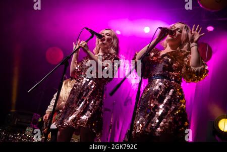 Elvana an der O2 Academy in Bournemouth, 11. September 2021. Foto: Charlie Raven/Alamy Stockfoto