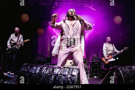 Elvana an der O2 Academy in Bournemouth, 11. September 2021. Foto: Charlie Raven/Alamy Stockfoto