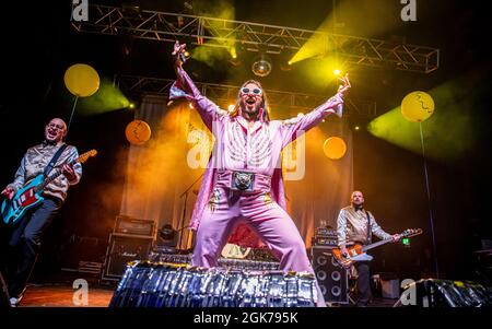 Elvana an der O2 Academy in Bournemouth, 11. September 2021. Foto: Charlie Raven/Alamy Stockfoto