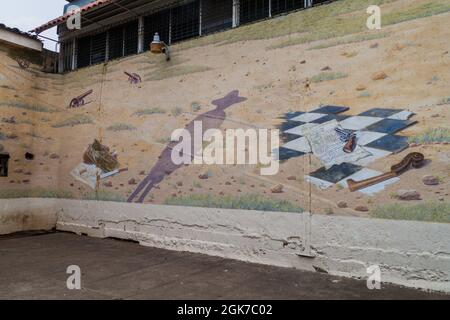 LEON, NICARAGUA - 25. APRIL 2016: Buntes Wandgemälde im Zentrum von Leon, Nicaragua Stockfoto
