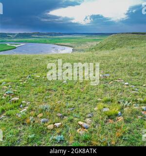 Tipi-Ring in der Prärie oberhalb der Milch River Valley in der Nähe von Havre, montana Stockfoto