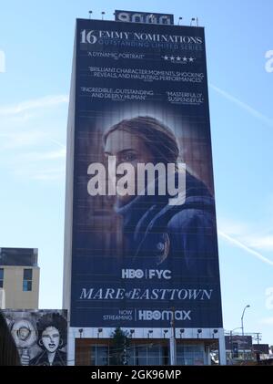 Los Angeles, Kalifornien, USA 5. September 2021 Eine allgemeine Sicht der Atmosphäre der HBO-Werbetafel von Mare of Easttown am 5. September 2021 in Los Angeles, Kalifornien, USA. Foto von Barry King/Alamy Stockfoto Stockfoto