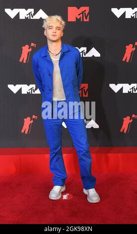 New York, USA. September 2021. Eben nimmt am 2021 12. September 2021 an den MTV Video Music Awards im Barclays Center im New Yorker Stadtteil Brooklyn Teil. Foto: Jeremy Smith/imageSPACE/Sipa USA Kredit: SIPA USA/Alamy Live News Stockfoto