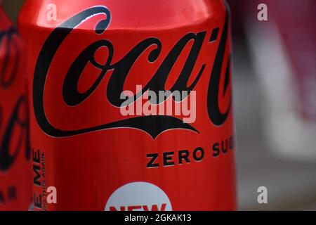 Eine Nahaufnahme von Null-Zucker-roten Dose Coca-Cola Stockfoto