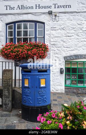 Postkasten am Church Square, St. Peter Port, Guernsey Stockfoto