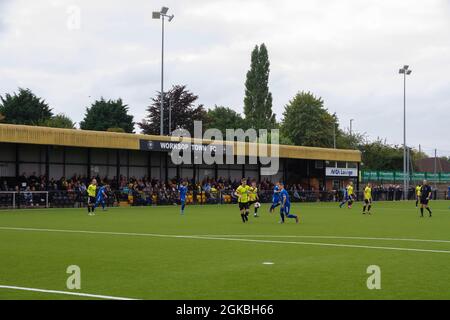 Worksop Town Football Club gegründet in 1861 Welten viertältesten Verein spielen Newport Pagnell Town in der 2021-21 FA Cup erste Qualifikationsrunde Stockfoto