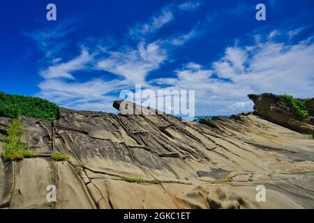 Die Erosion des Ozeans und Verwitterung. Bildet seltsame Felsen und Steine. Fugang Geopark (Xiaoyeliu), Naturstein-Skulpturenpark. Taitung County Stockfoto