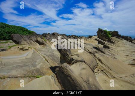 Die Erosion des Ozeans und Verwitterung. Bildet seltsame Felsen und Steine. Fugang Geopark (Xiaoyeliu), Naturstein-Skulpturenpark. Taitung County Stockfoto